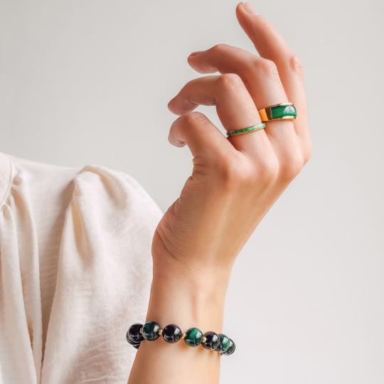 Nyra